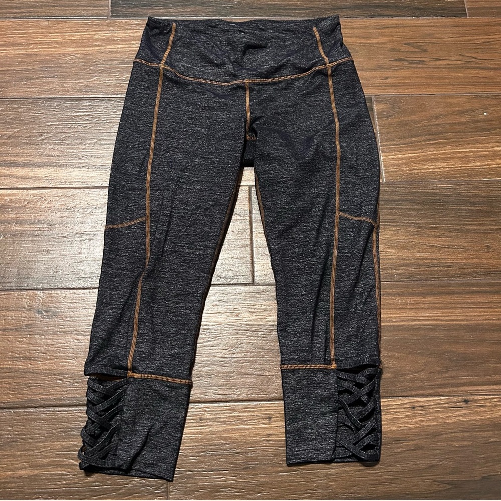 Athleta Small Mind Over Matter Lattice Crop‎ Leggings Heather Gray Brown Yoga